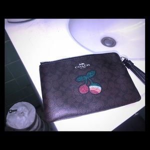 Coach cherry edition authentic  vintage